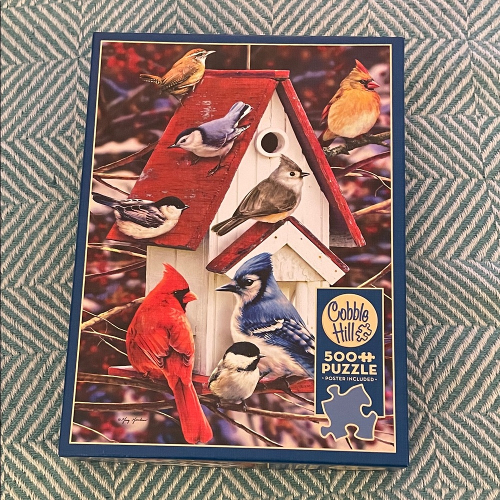 Cobble Hill Winter Birdhouse 500 Piece Puzzle